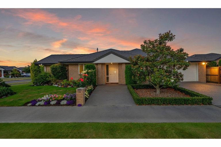 Photo of property in 52 Bibiana Street, Aidanfield, Christchurch, 8025
