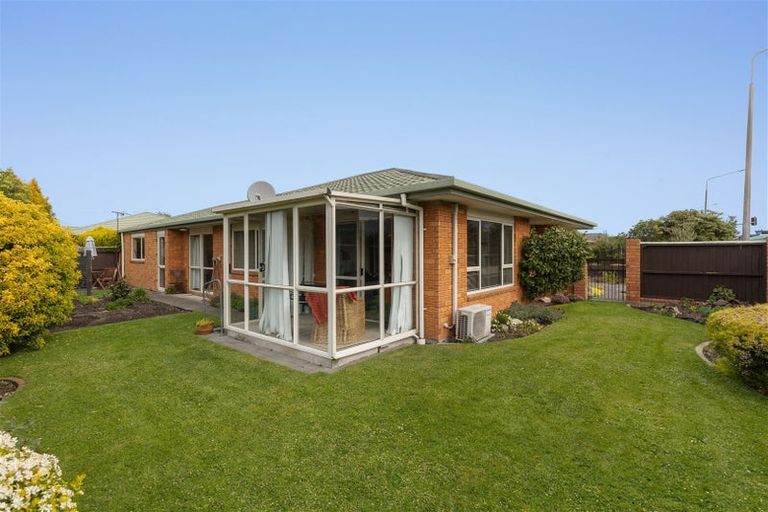 Photo of property in 84 Main Road North, Papanui, Christchurch, 8052