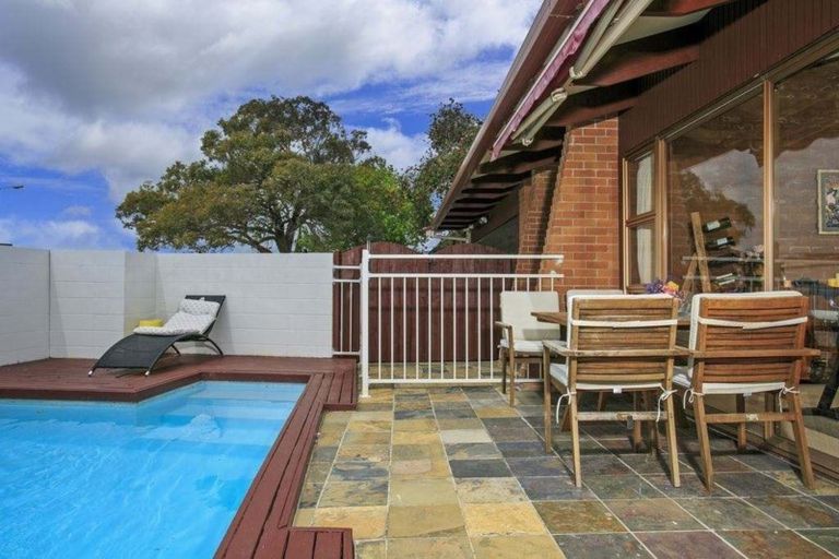 Photo of property in 55 Porritt Avenue, Chatswood, Auckland, 0626