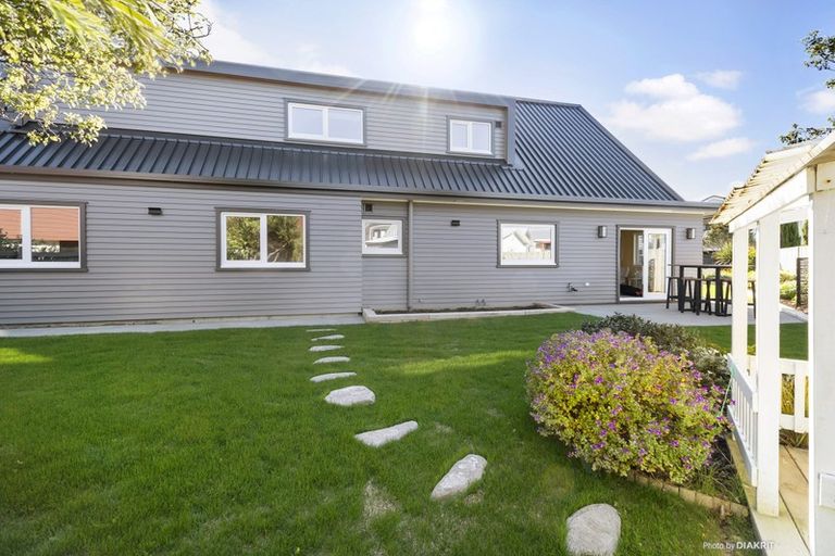 Photo of property in 1 Tamahine Street, Maupuia, Wellington, 6022