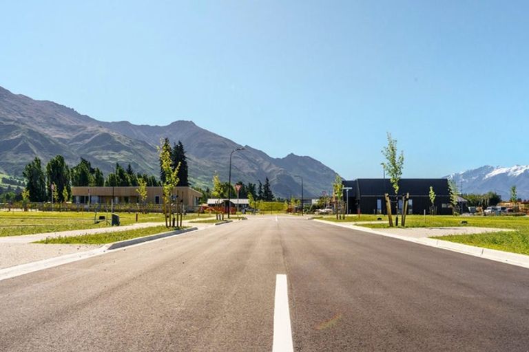 Photo of property in 14 Applewood Place, Casebrook, Christchurch, 8051