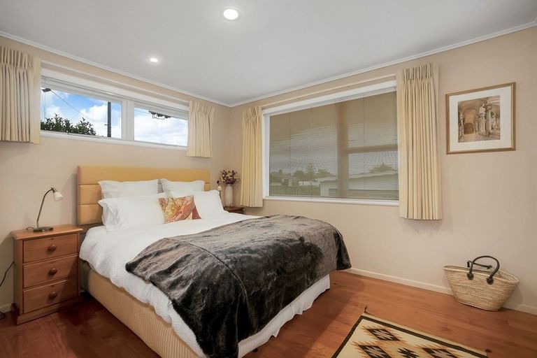 Photo of property in 9a Matata Street, Blockhouse Bay, Auckland, 0600