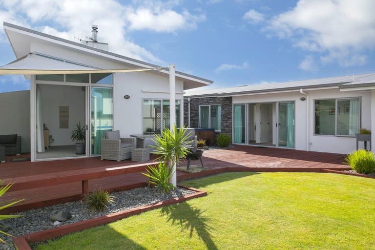 Photo of property in 16 Scott Drive, Nukuhau, Taupo, 3330