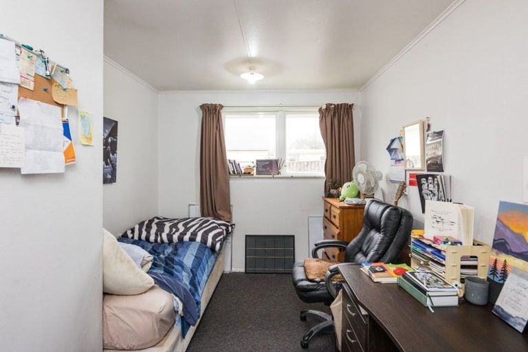 Photo of property in 73e Heretaunga Street, Palmerston North, 4414