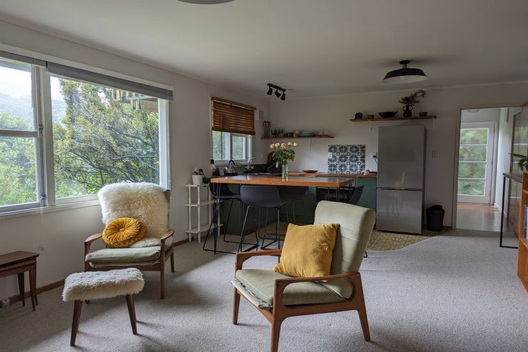 Photo of property in 22a Trelissick Crescent, Ngaio, Wellington, 6035