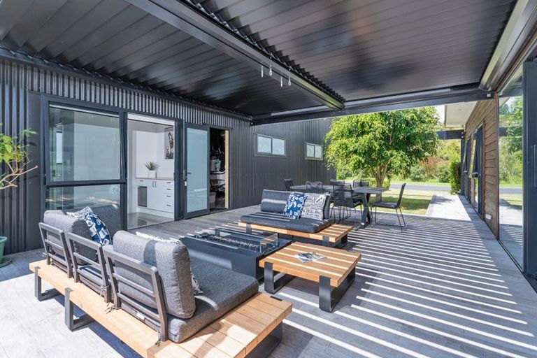 Photo of property in 31 Longreach Drive, Cooks Beach, Whitianga, 3591