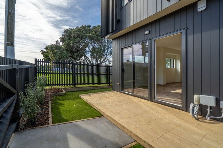 Photo of property in 1/75 Mcannalley Street, Manurewa East, Auckland, 2102