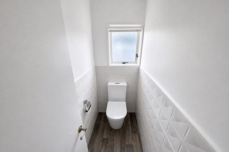 Photo of property in 11 The Grove, Red Beach, 0932