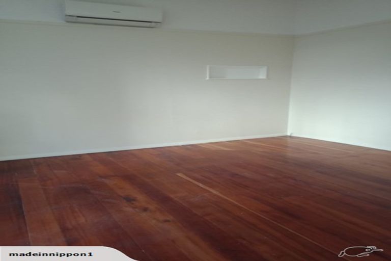 Photo of property in 51 Hawker Street, Mount Victoria, Wellington, 6011