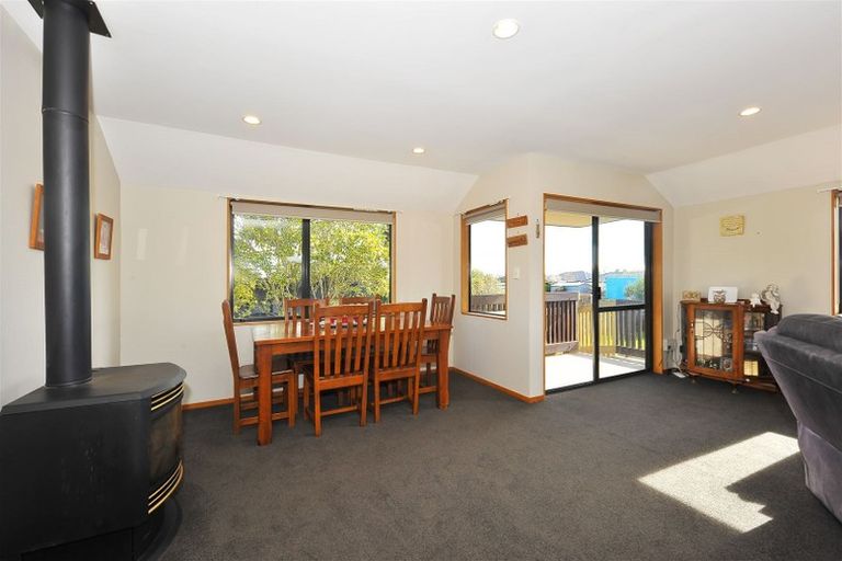 Photo of property in 74b Sinclair Street, New Brighton, Christchurch, 8083