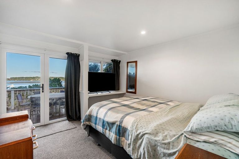 Photo of property in 35 Harbour View Road, Omokoroa, 3114