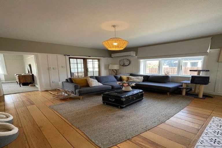 Photo of property in 15 Mafeking Street, New Brighton, Christchurch, 8061