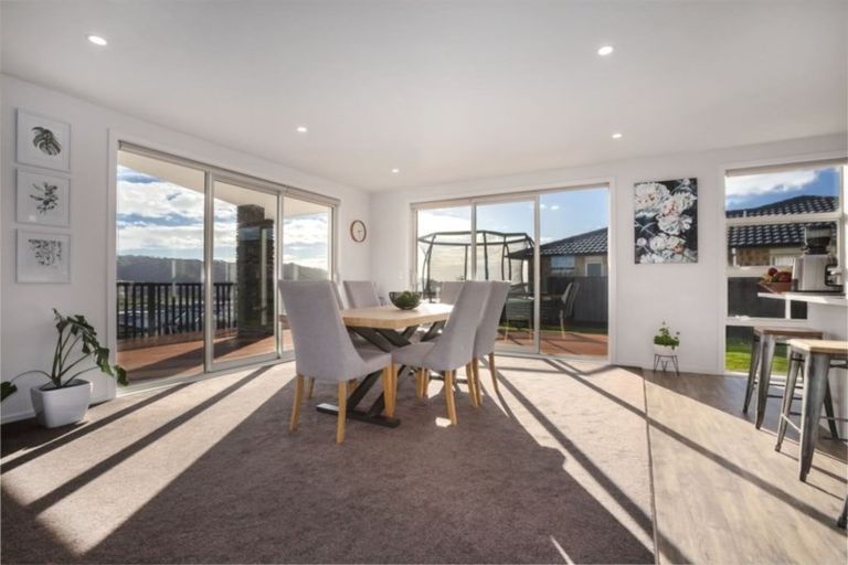 Photo of property in 112 John Burke Drive, Aotea, Porirua, 5024