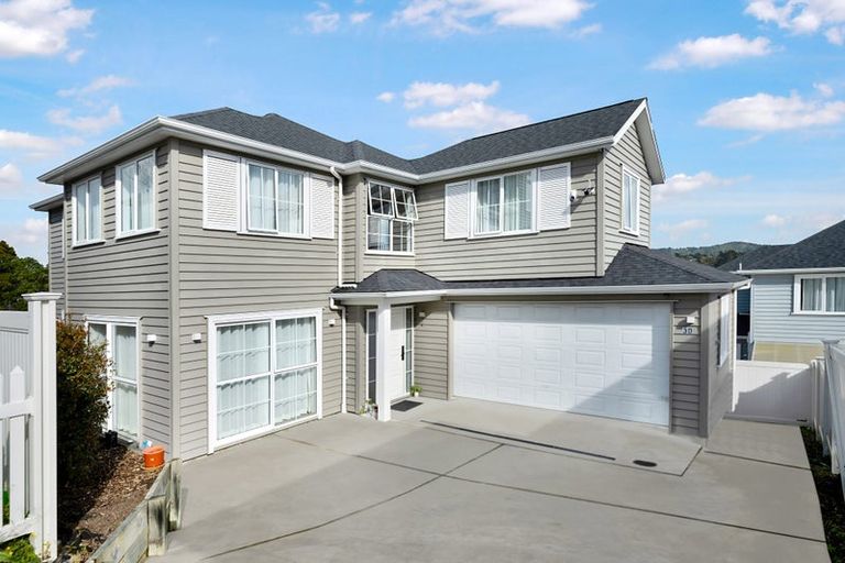 Photo of property in 3 Wallace Road, Ranui, Auckland, 0612