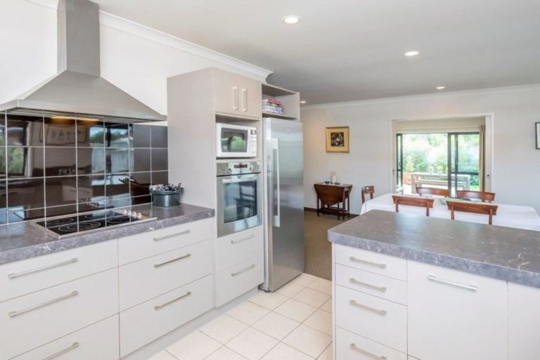 Photo of property in 145 Field Way, Waikanae Beach, Waikanae, 5036