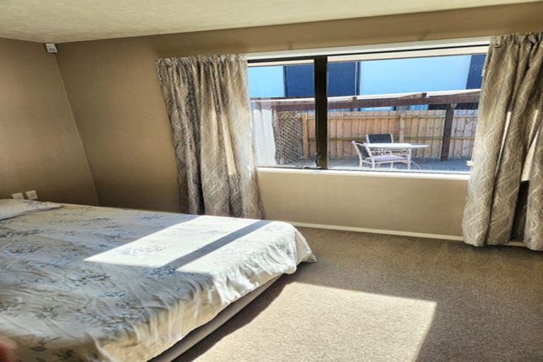 Photo of property in 1/35 Division Street, Riccarton, Christchurch, 8041