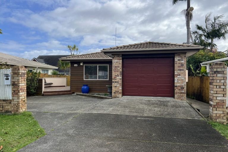 Photo of property in 37b Walton Street, Red Beach, 0932