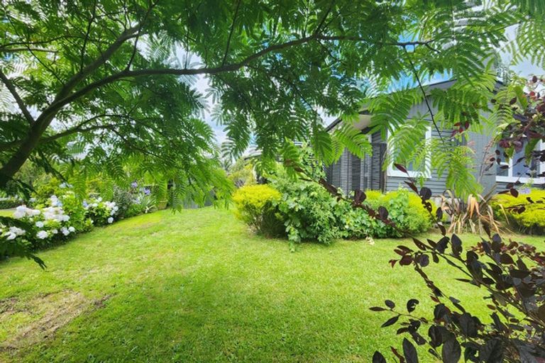 Photo of property in 20 Totaravale Street, Pukehangi, Rotorua, 3015