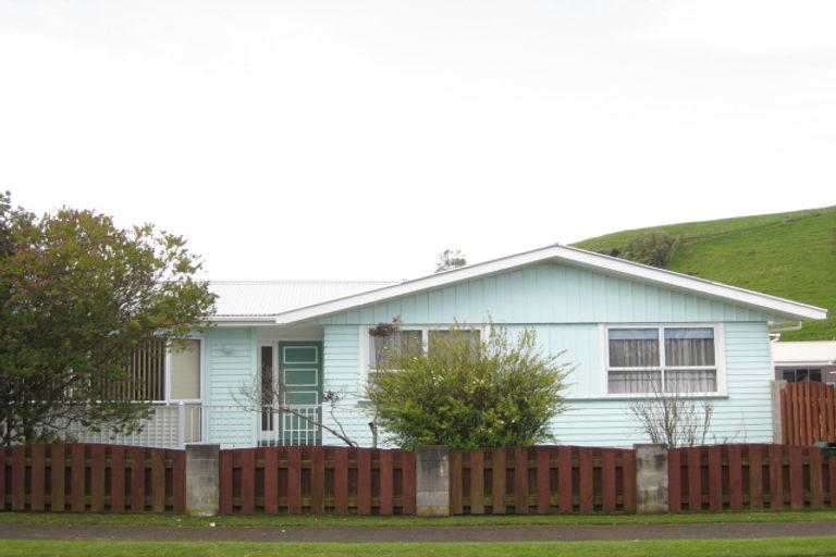 Photo of property in 1 Belair Avenue, Blagdon, New Plymouth, 4310