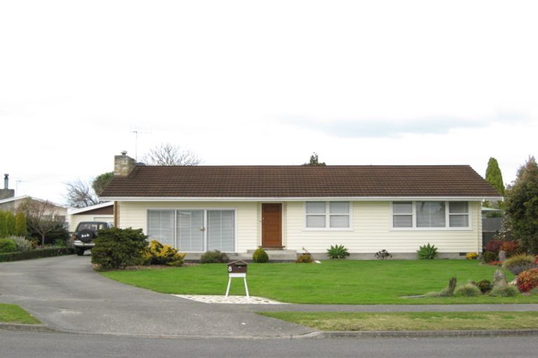 Photo of property in 8 Barnett Place, Pirimai, Napier, 4112