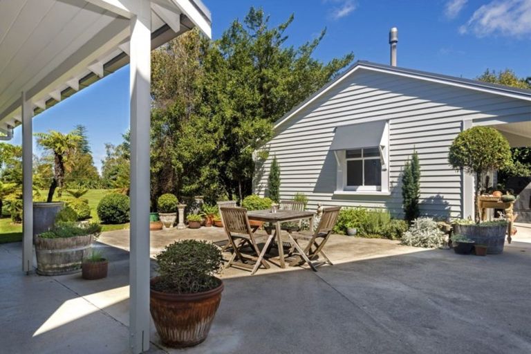 Photo of property in 820 Matawai Road, Waerengaahika, Gisborne, 4071