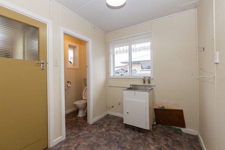 Photo of property in 9 Petries Road, Woodend, 7610