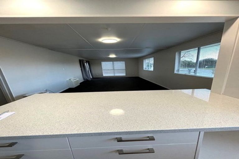 Photo of property in 1/704 Fitzroy Avenue, Mahora, Hastings, 4120