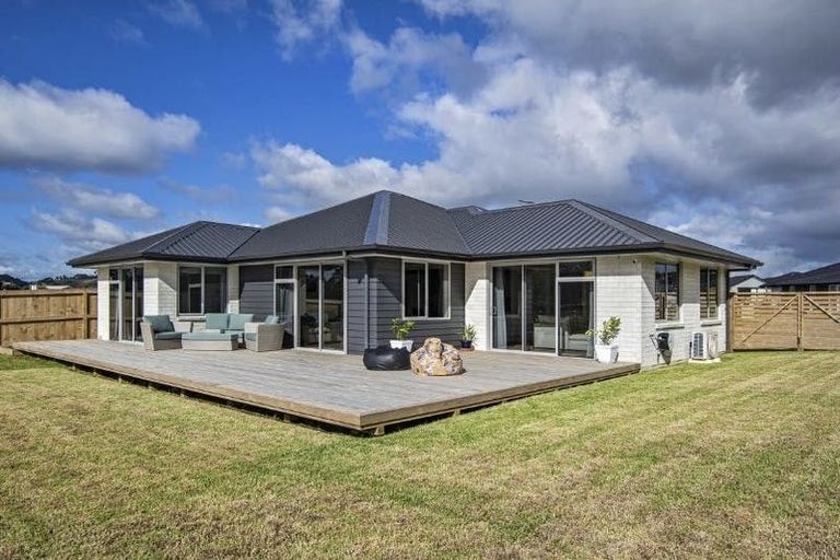 Photo of property in 22 Harrison Drive, Tikipunga, Whangarei, 0112