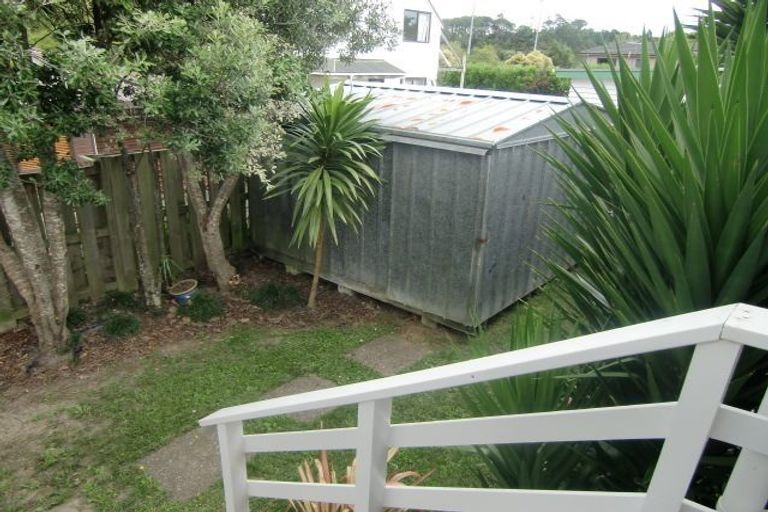 Photo of property in 2/30 Elliott Avenue, Bayview, Auckland, 0629
