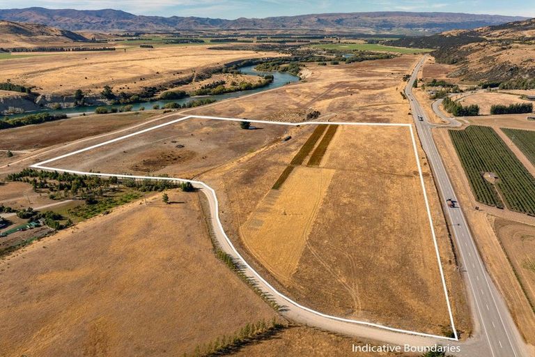 Photo of property in 3166 Luggate-cromwell Road, Queensberry, Cromwell, 9383