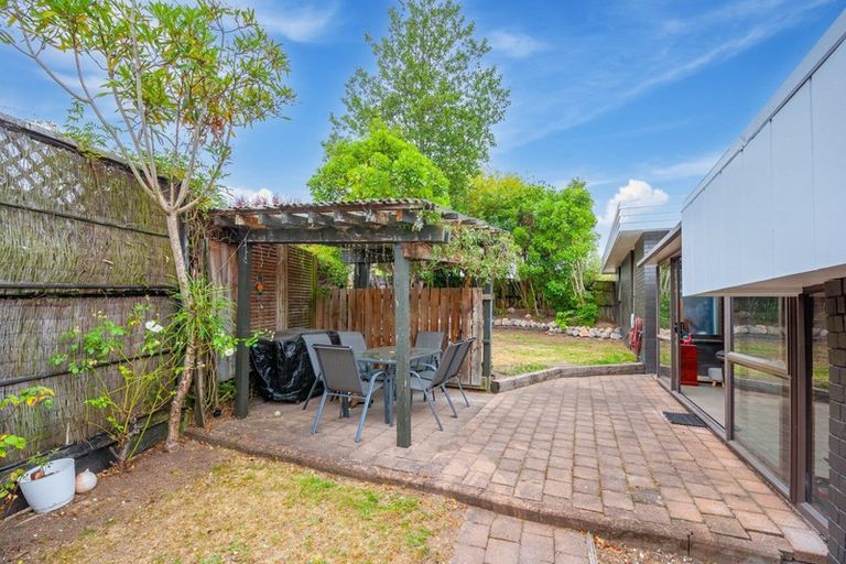 Photo of property in 30 Frederick Street, Two Mile Bay, Taupo, 3330