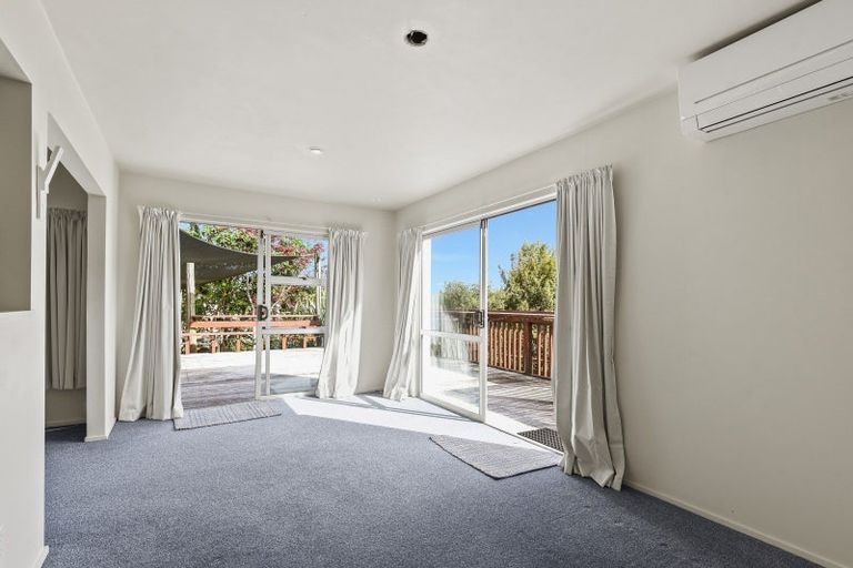 Photo of property in 43 Oxford Road, Lake Rotoma, Rotorua, 3074