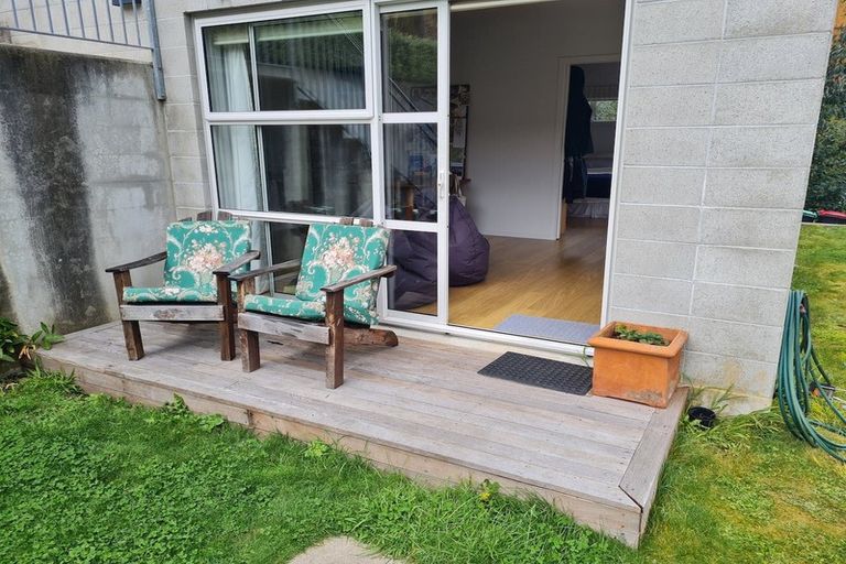 Photo of property in 11 Randolph Terrace, Lyttelton, 8082