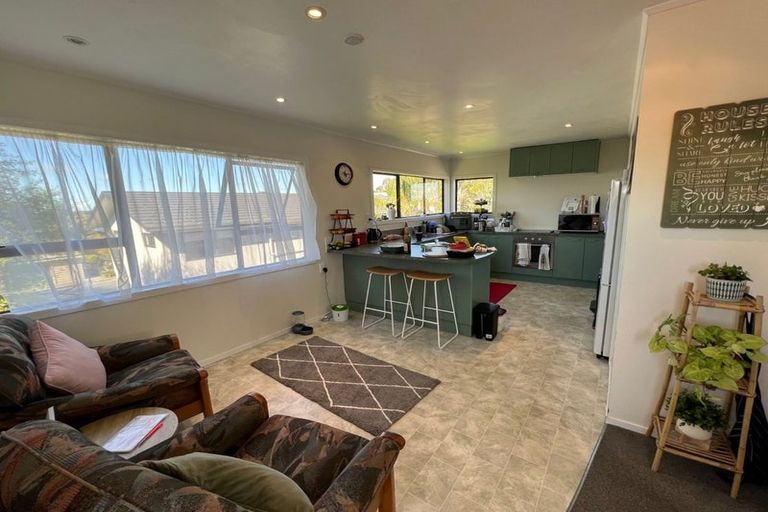 Photo of property in 1/5 Beihlers Road, Weymouth, Auckland, 2103