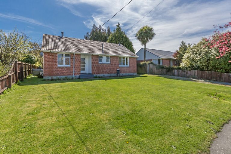 Photo of property in 9 Dix Street, Wigram, Christchurch, 8042