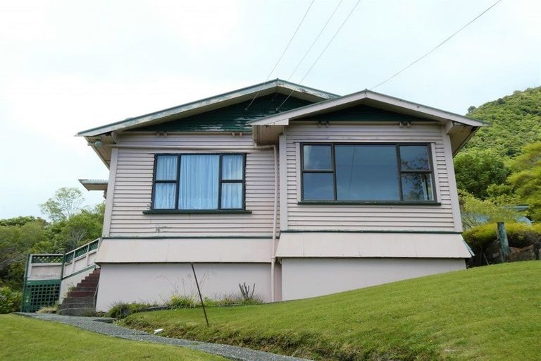 Photo of property in 204 Omoto Road, Kaiata, Greymouth, 7805