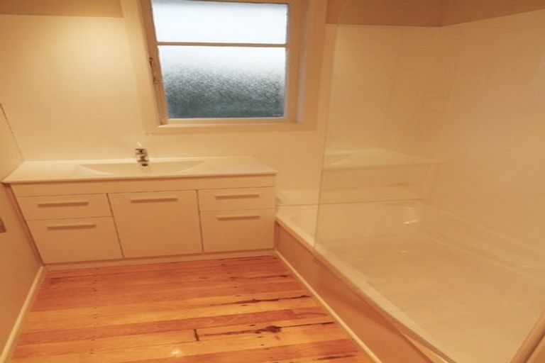 Photo of property in 14 Vesty Avenue, Hillcrest, Hamilton, 3216