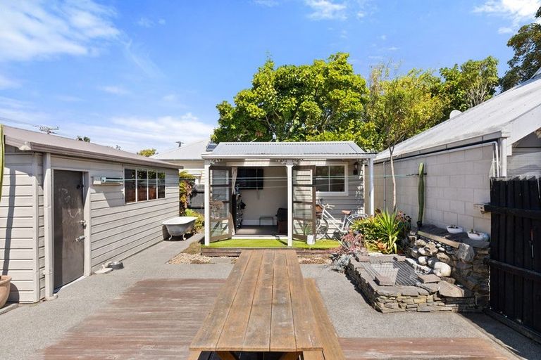 Photo of property in 40 Avalon Street, Richmond, Christchurch, 8013