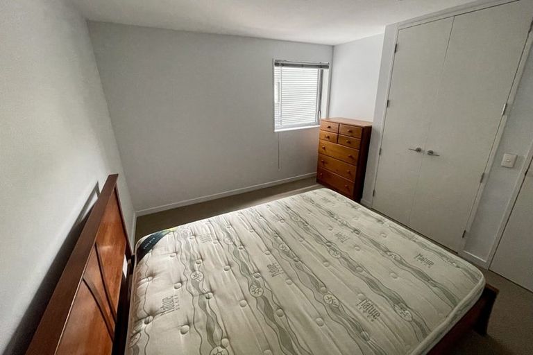 Photo of property in Montreaux Apartments, 3f/164 The Terrace, Wellington Central, Wellington, 6011