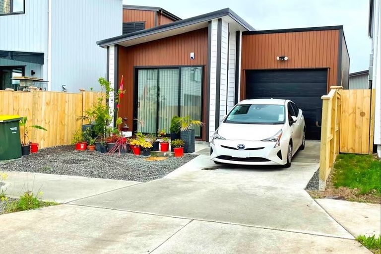 Photo of property in 4 Tetekura Street, Takanini, 2110