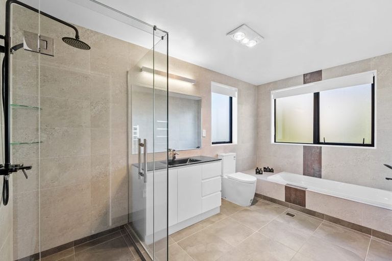 Photo of property in 9 Ariel Place, Snells Beach, 0920