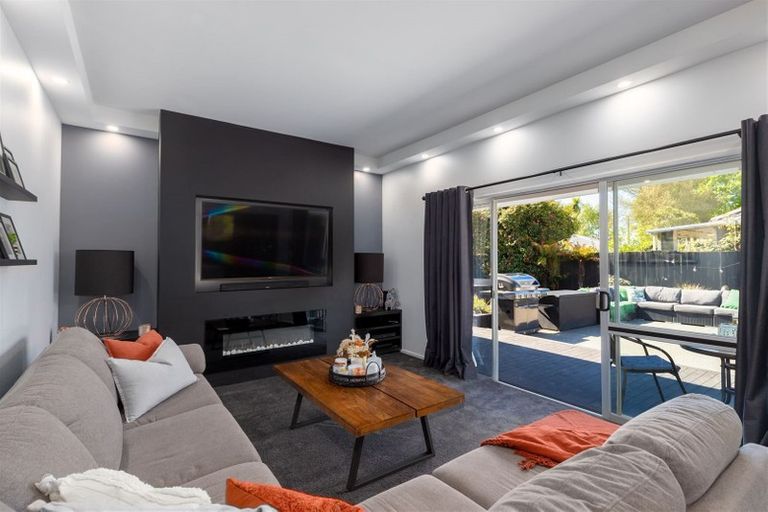 Photo of property in 6 Edward Street, Prebbleton, 7604