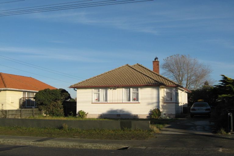 Photo of property in 85 Bower Avenue, New Brighton, Christchurch, 8083