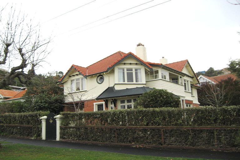 Photo of property in 22 Valpy Street, Saint Clair, Dunedin, 9012