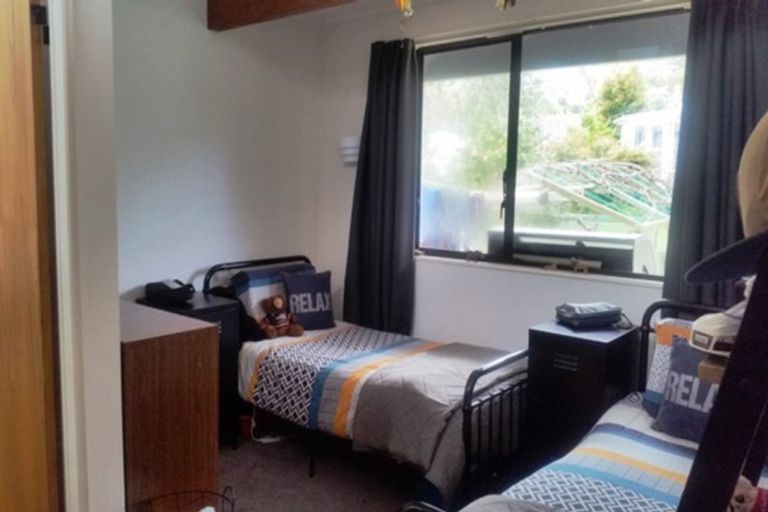 Photo of property in 21b Huia Street, Waikanae, 5036