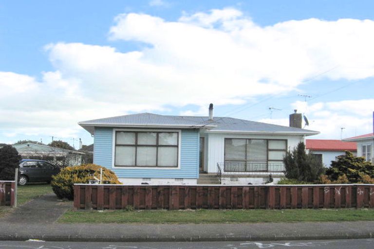 Photo of property in 8 Wilson Place, Papakura, 2110