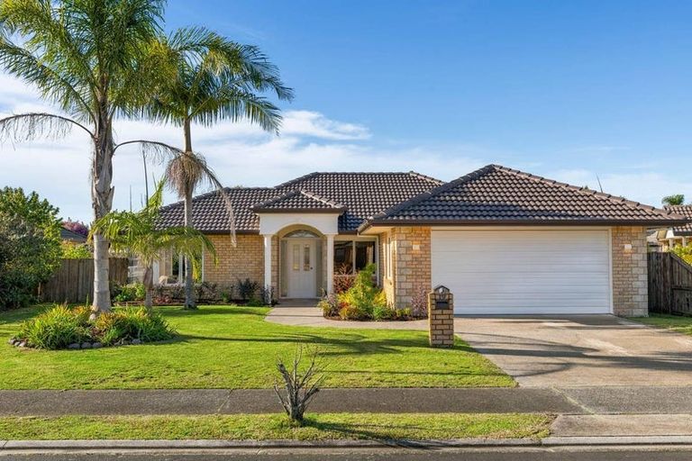 Photo of property in 19 Beachlands Place, Papamoa Beach, Papamoa, 3118