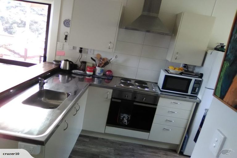 Photo of property in 32 Pencarrow Crescent, Wainuiomata, Lower Hutt, 5014