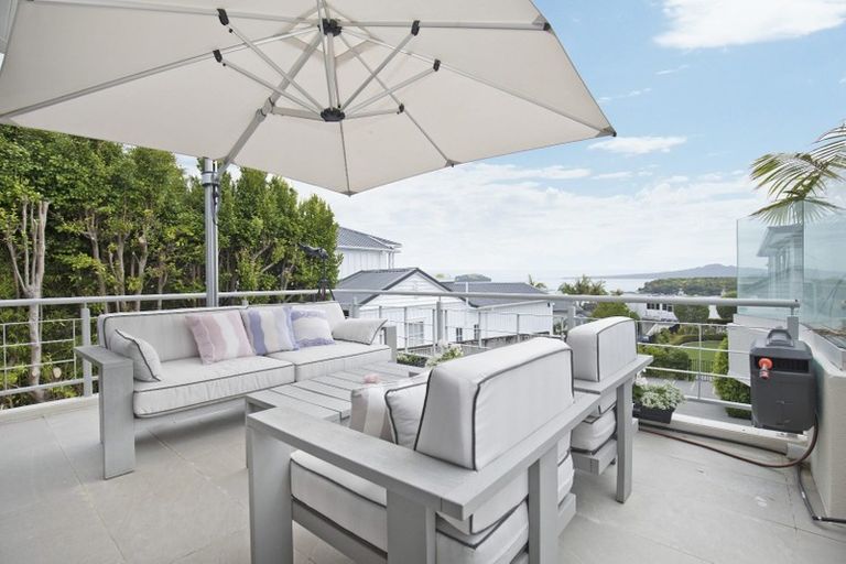 Photo of property in 10b Paritai Drive, Orakei, Auckland, 1071