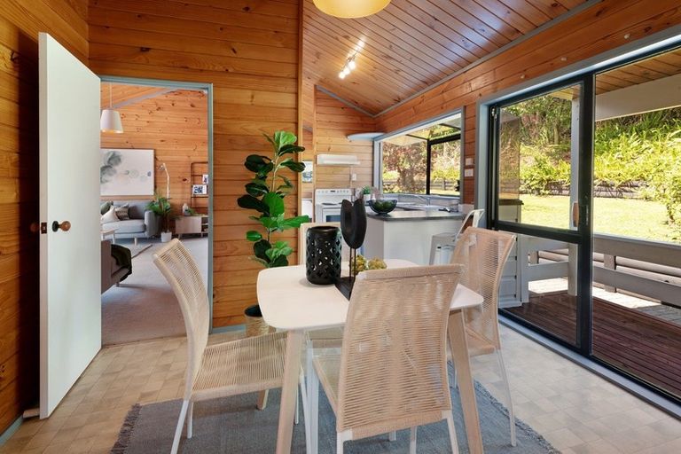 Photo of property in 15 Tikorangi Place, Morningside, Whangarei, 0110